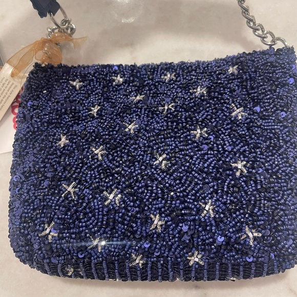 GO TEAM GAME-DAY BEADED BAG W STRAP!! Blue silver white!! New - Picture 5 of 5